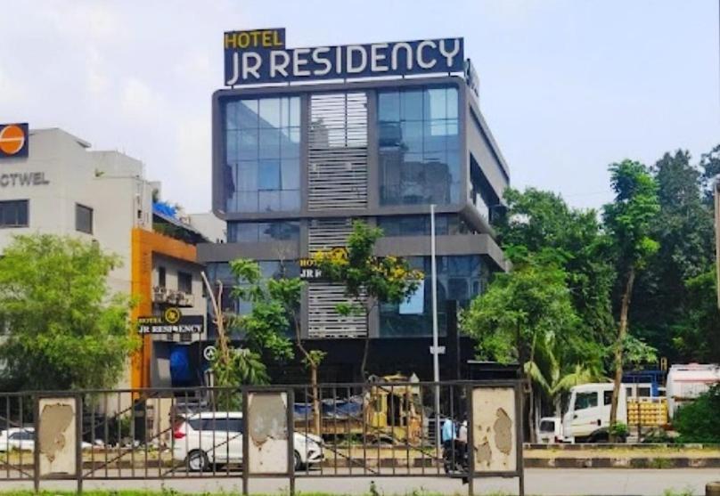 Hotel J R Residency à Navi Mumbai Extérieur photo